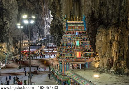 Gombak, Malaysia - 03 February, 2020: Batu Caves Is A Limestone Hill That Has A Series Of Caves And 