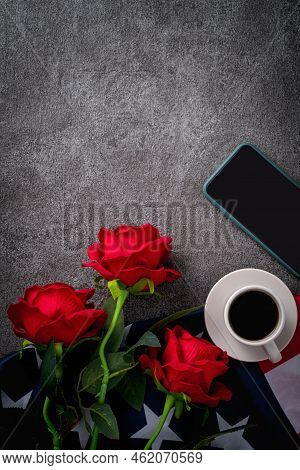 United States Election Design Concept With American Flag, Rose And Smart Phone