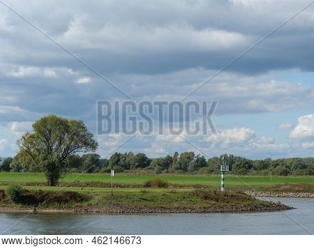 the city of Doesburg at the Ijssel river