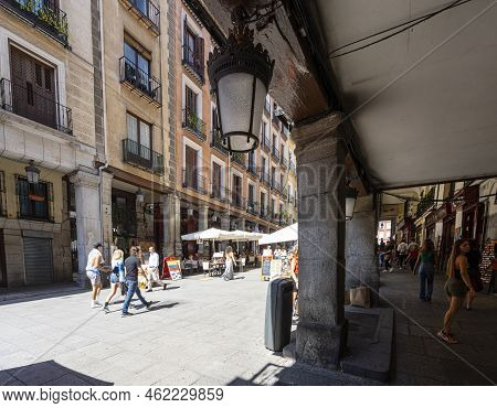Madrid, Spain, September 2022. View Of The Historic Calle De Toledo Street In The City Center