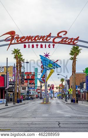 Las Vegas, Usa - March 10, 2019: Fremont East District Entrance Sign With Neon Sculptures In Early M