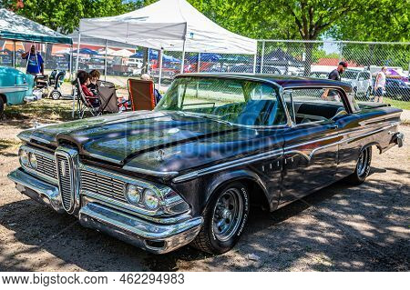 Falcon Heights, Mn - June 18, 2022: High Perspective Front Corner View Of A 1959 Edsel Ranger 2 Door