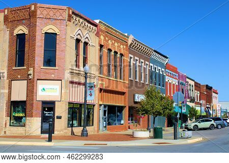 September 20, 2022 In Atchison, Ks:  Vintage Buildings On A Street With Retail Stores And Restaurant