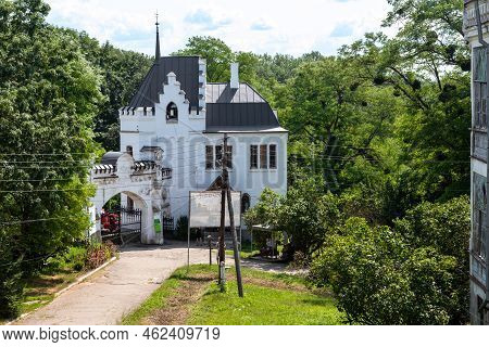 Sharovka, Ukraine - July 24, 2021: This Is The Front Gate With The Guard Tower Of The Sharovka Estat