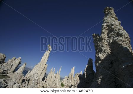 Torri di tufo del lago Mono