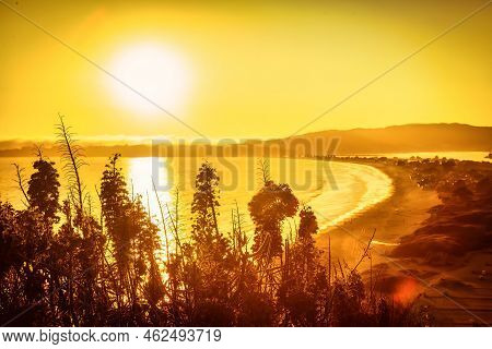 Stinson Beach, United States - August 12, 2012 : At Sunset With A Beautiful And Calm Beach And Near 