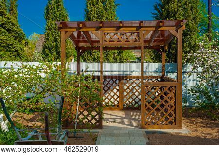 Wood Gazebo On The Lakeshore Of Osoyoos Lake Located