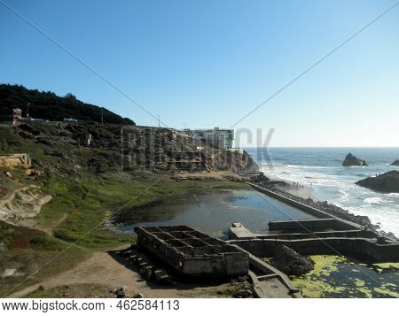 San Francisco - September 20, 2011: Waves Roll Towards Shore Of Ocean Beach With Cliff House And The