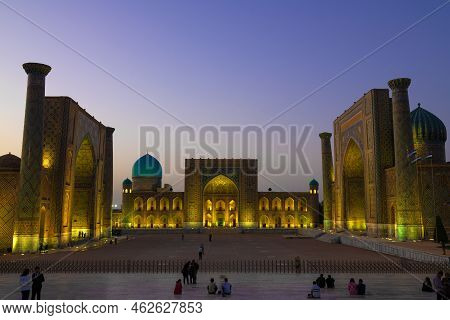 Samarkand, Uzbekistan - September 14, 2022: Registan Square On Evening Twilight