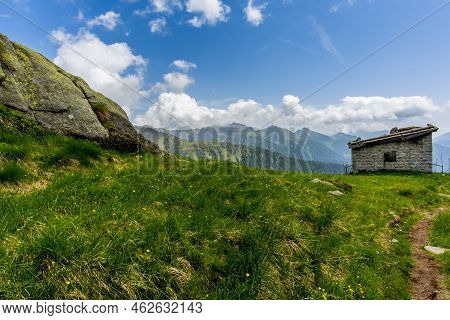 2022 06 04 Lagorai Abandoned Hut And Granite Peaks 4