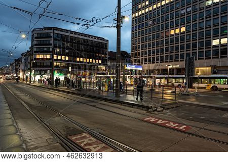 Antwerp, Flanders - Belgium - 12 28 2020 - People Walking Around The Roosevelt Square And Public Tra