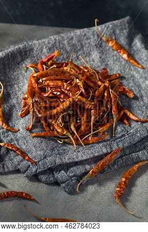 Dry Red Organic Chile De Arbol Peppers