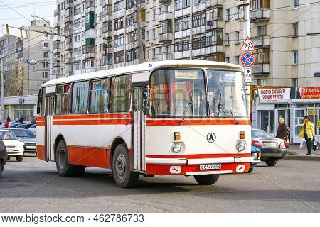 Ufa, Russia - April 23, 2010: Soviet City Bus Laz 696n Lviv In A City Street.
