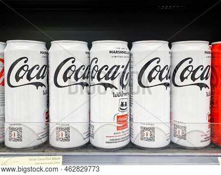 Bangkok Thailand - 02 Oct 2022: Many Cans Of Coca-cola On The Shelf For Sale In The Supermarke