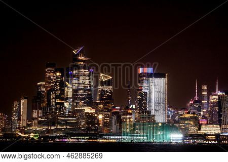 New York, Ny - Usa - Sept. 3, 2022 Night-time Horizontal View Of Manhattan's Iconic Westside Skyline
