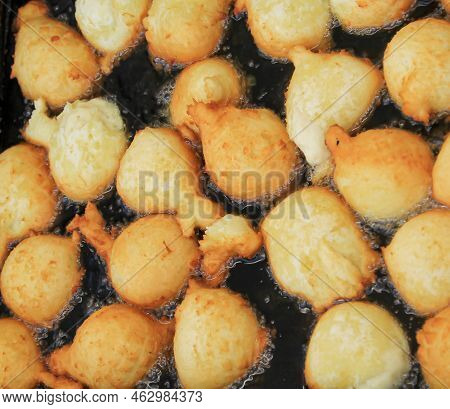 Quarkbällchen Are Small Doughnuts Made Of Yeast Dough Which Are Baked Here In An Oil Bath.