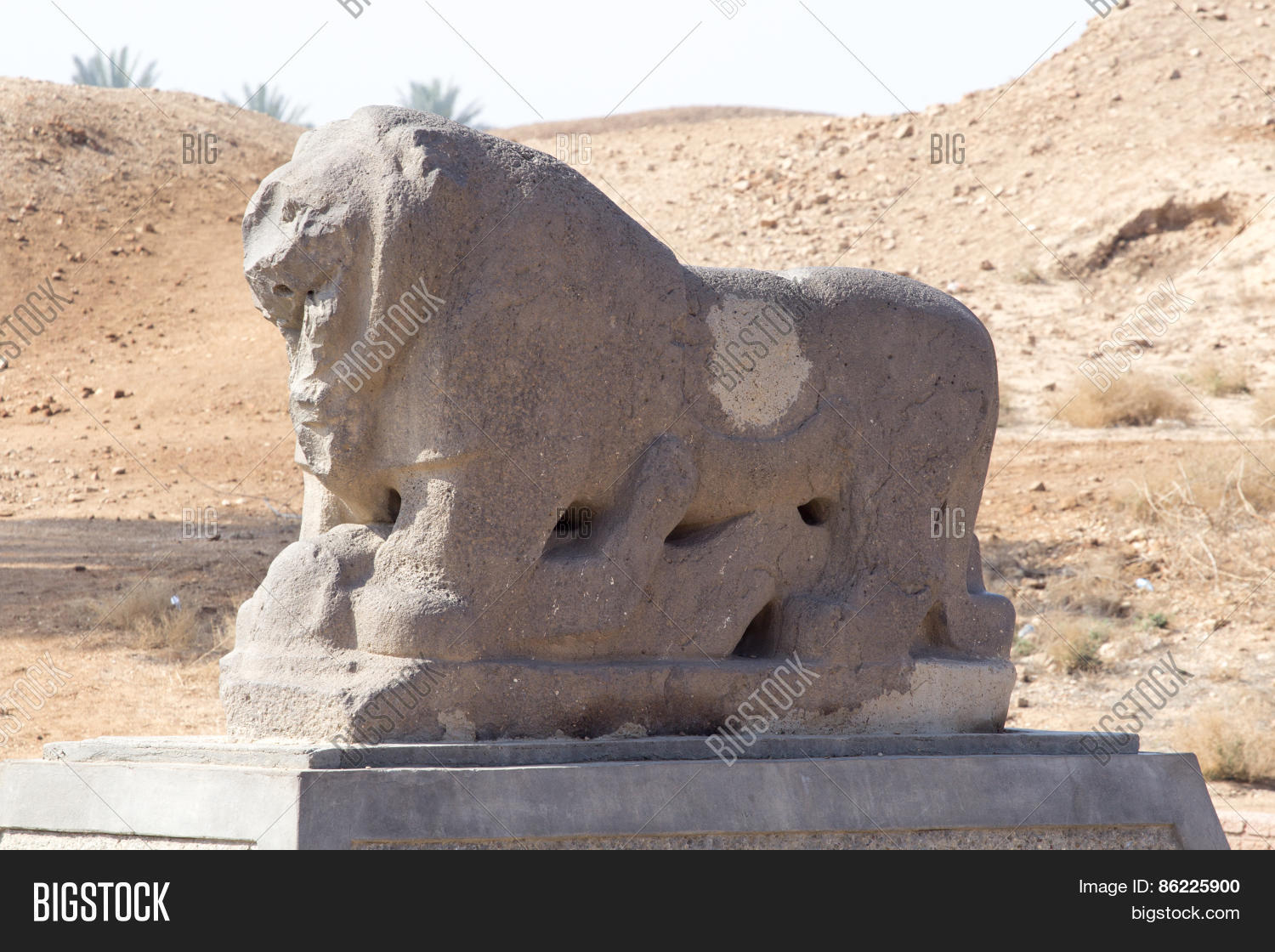 Babylon Lion Statue Image & Photo (Free Trial) Bigstock