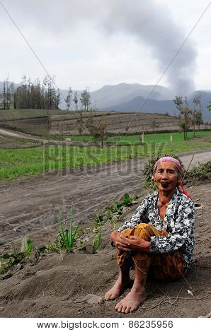 Daily Living In Indonesia In The Vicinity Of The Volcano