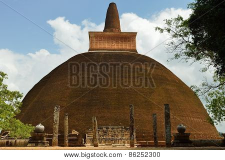 Anuradhapura Ruin, Adhayagiri Dagoba, Sri Lanka
