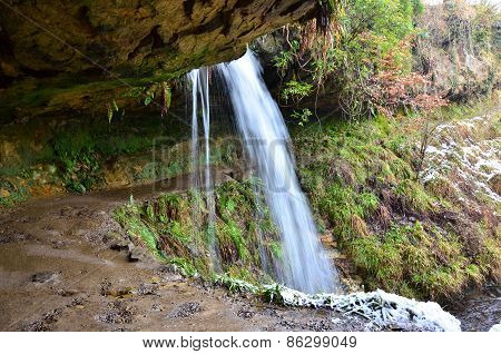 Maspie Den Falls