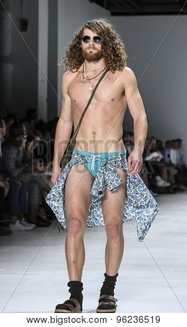 Parke & Ronen