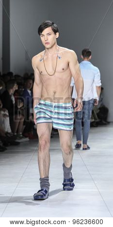 Parke & Ronen