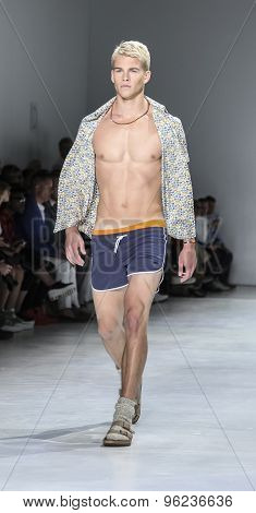 Parke & Ronen