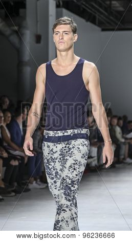 Parke & Ronen