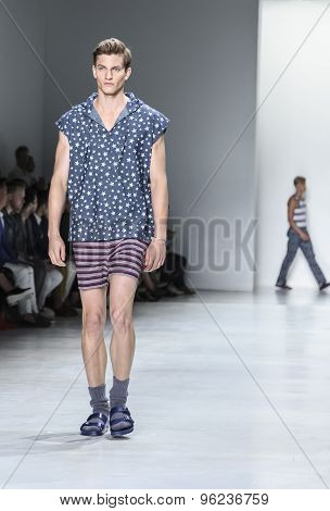 Parke & Ronen