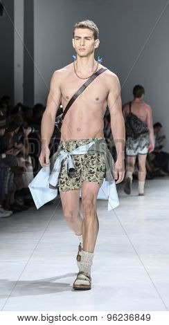 Parke & Ronen