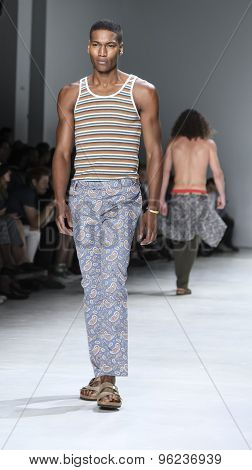 Parke & Ronen