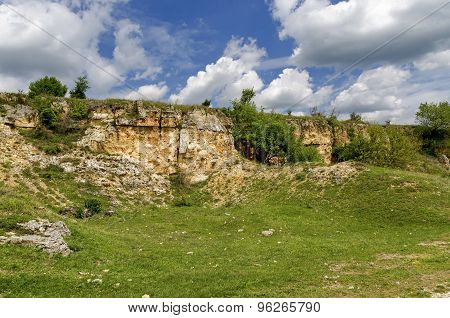 General view toward sedimentary rock in the field