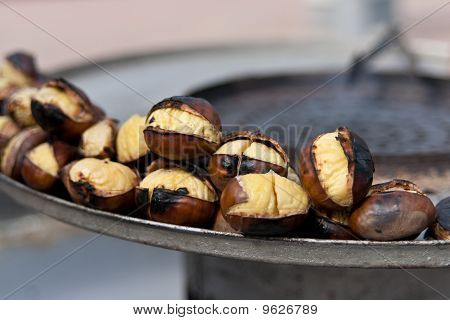 Grilovaný Chesnuts