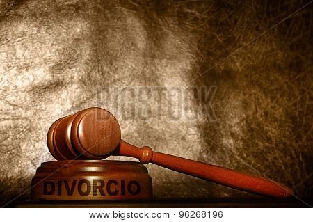 Gavel With Divorcio Text