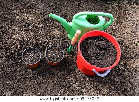 Horticulture Accessories On The Gardenbed
