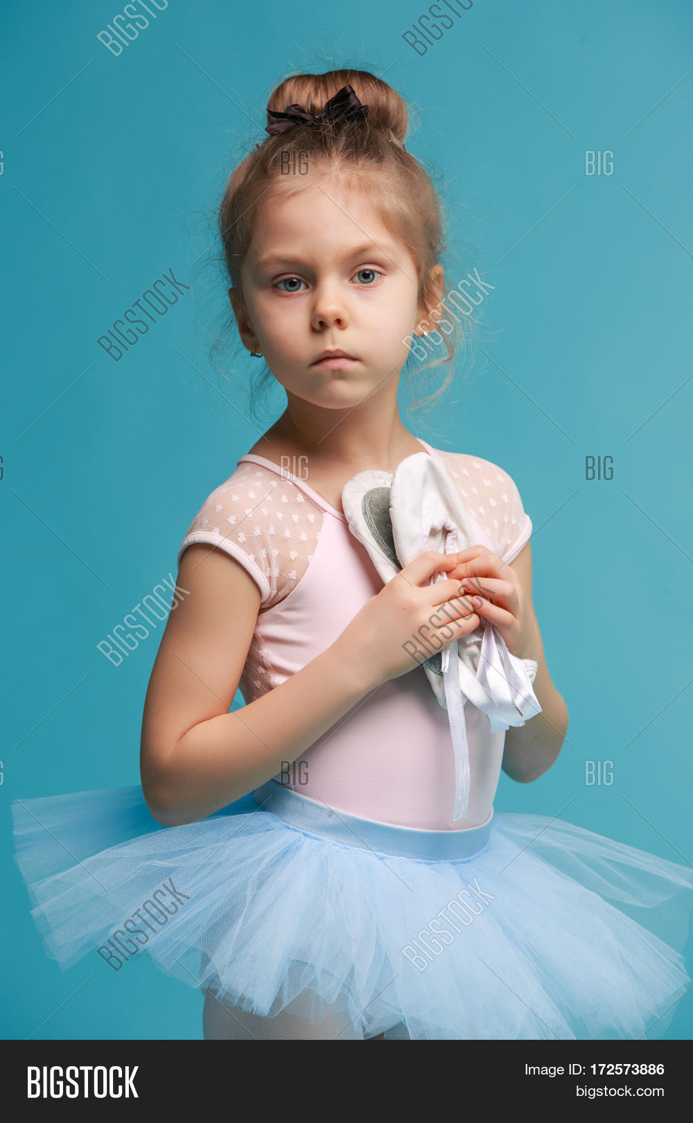 Little Girl Balerina Image & Photo (Free Trial) Bigstock