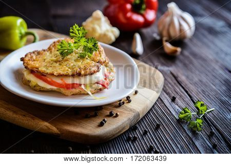 Cauliflower Fritters Stuffed With Mozzarella And Pepper