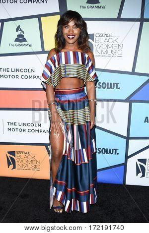 LOS ANGELES - FEB 09:  Dewanda Wise arrives for the ESSENCE 8th Annual Black Women In Music on February 9, 2017 in Hollywood, CA