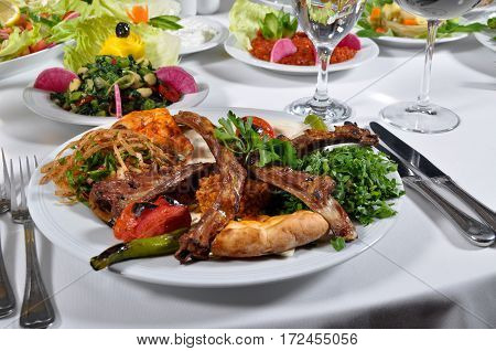 A nice example of Turkish cuisine is kaburga dolmasi