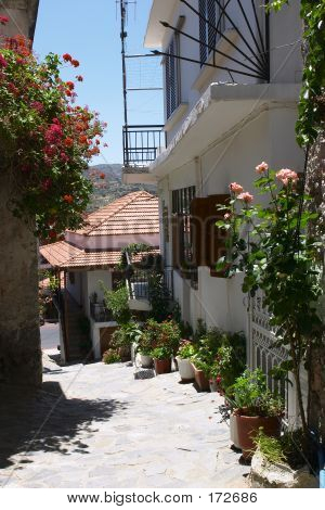 Grec Lane
