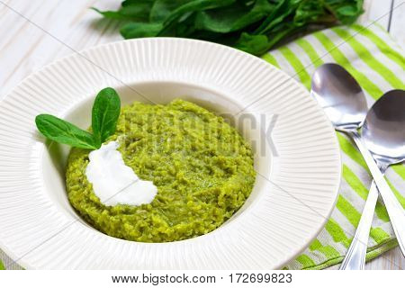 Green Pease Puree Pudding With Spinach And Spices