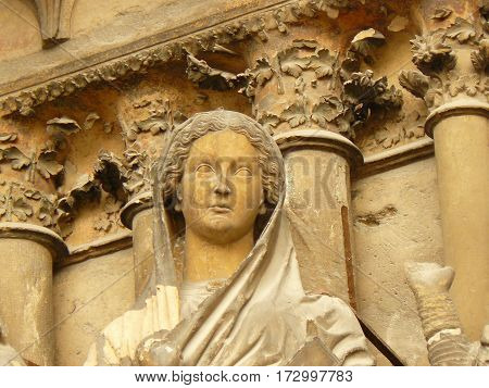 Cathedral, gothic, statues, architecture, middle, age, smile, angels, kings, religion, art