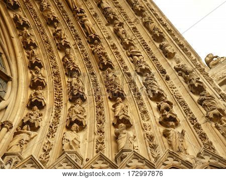 Cathedral, gothic, statues, architecture, middle, age, smile, angels, kings, religion, art
