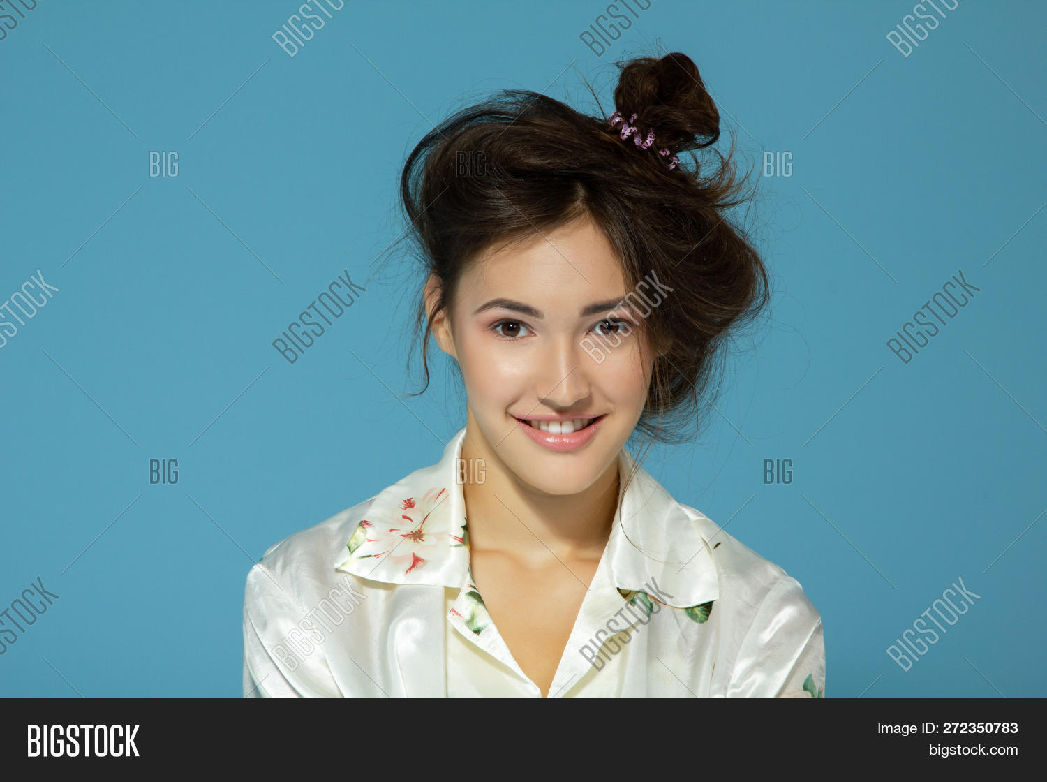 Accept. opinion, cute very young looking teen girls are available? Remarkable, very cute very young looking teen girls all