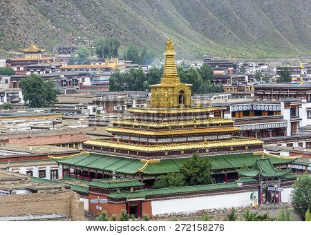 The Golden Tower Of The  The Labuleng Monastery