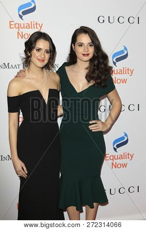LOS ANGELES - DEC 3:  Laura Marano, Vanessa Marano at the Make Equality Reality Gala at the Beverly Hilton Hotel on December 3, 2018 in Beverly Hills, CA
