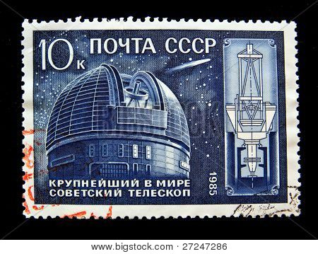 SSSR - cca 1985: Známka vytištěna v SSSR ukazuje sovětské observatoř a na světě největší tele