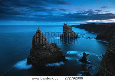 Duncansby Stacks - Northern Scotland, John O'groats Area