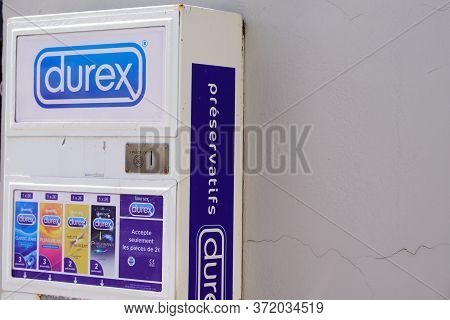 Bordeaux , Aquitaine / France - 06 14 2020 : Durex Logo Sign On Condoms Automat On Street Wall