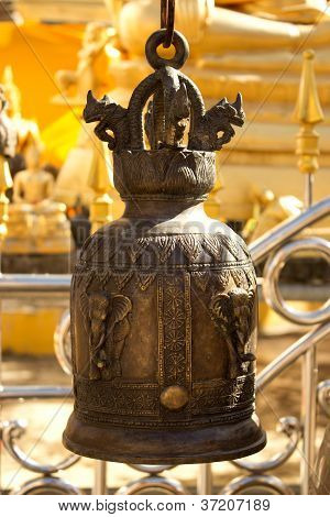 Seremoniallinen bell Wat